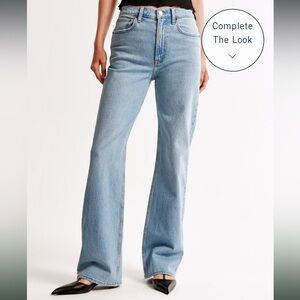 NWOT “The 90s Relaxed Jeans” High Rise